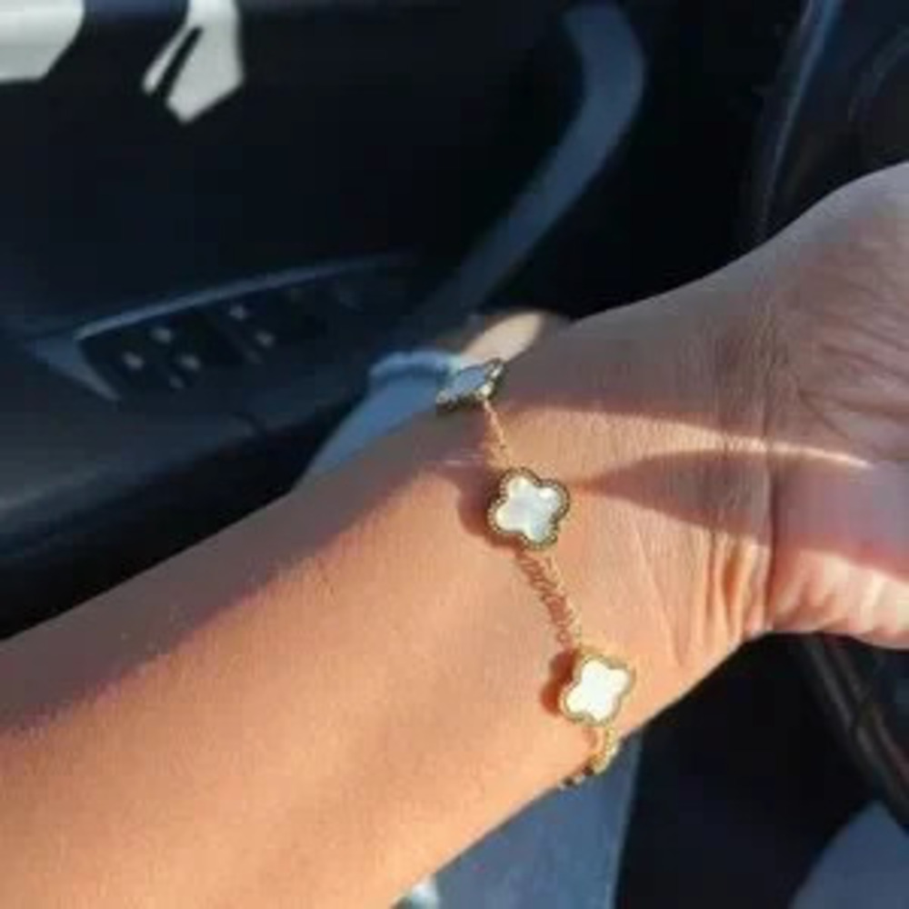 Gold 18k Gold Plated Titanium Clover Charm Bracelet